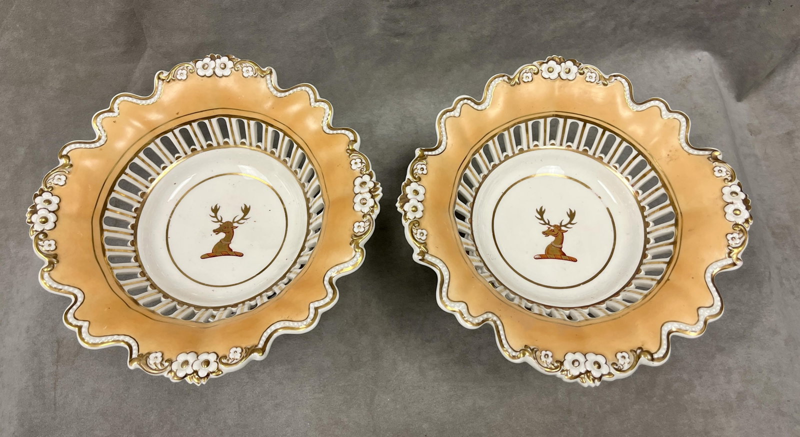 PAIR ENGLISH ROCKINGHAM PORCELAIN RETICULATED COMPOTES mid 19th century - H: 7 3/4"; D: 11 1/2".. (1 of 11)