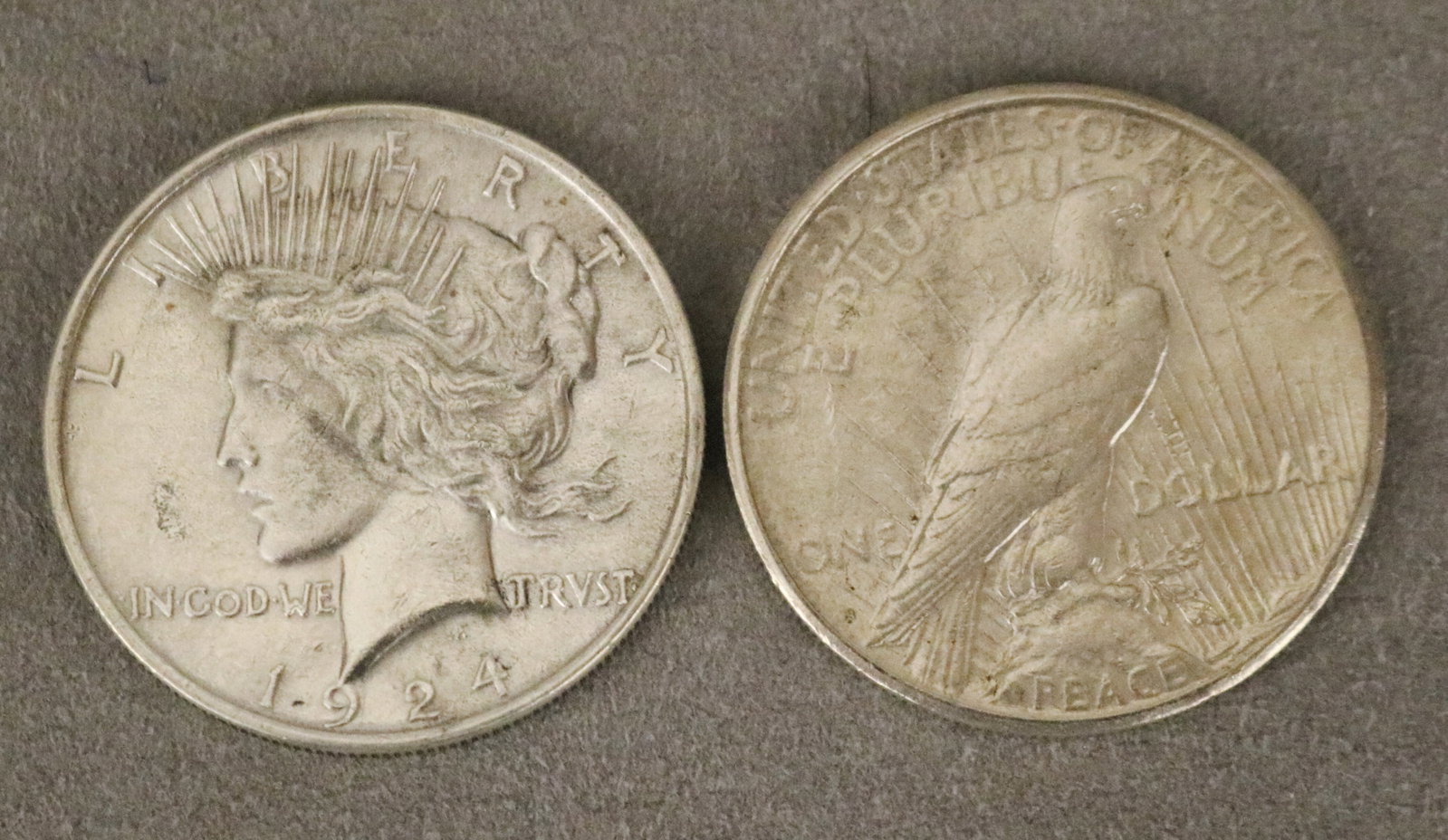 132 U.S. SILVER PEACE DOLLARS Assorted dates 1921-1927. Various conditions including many (1 of 1)