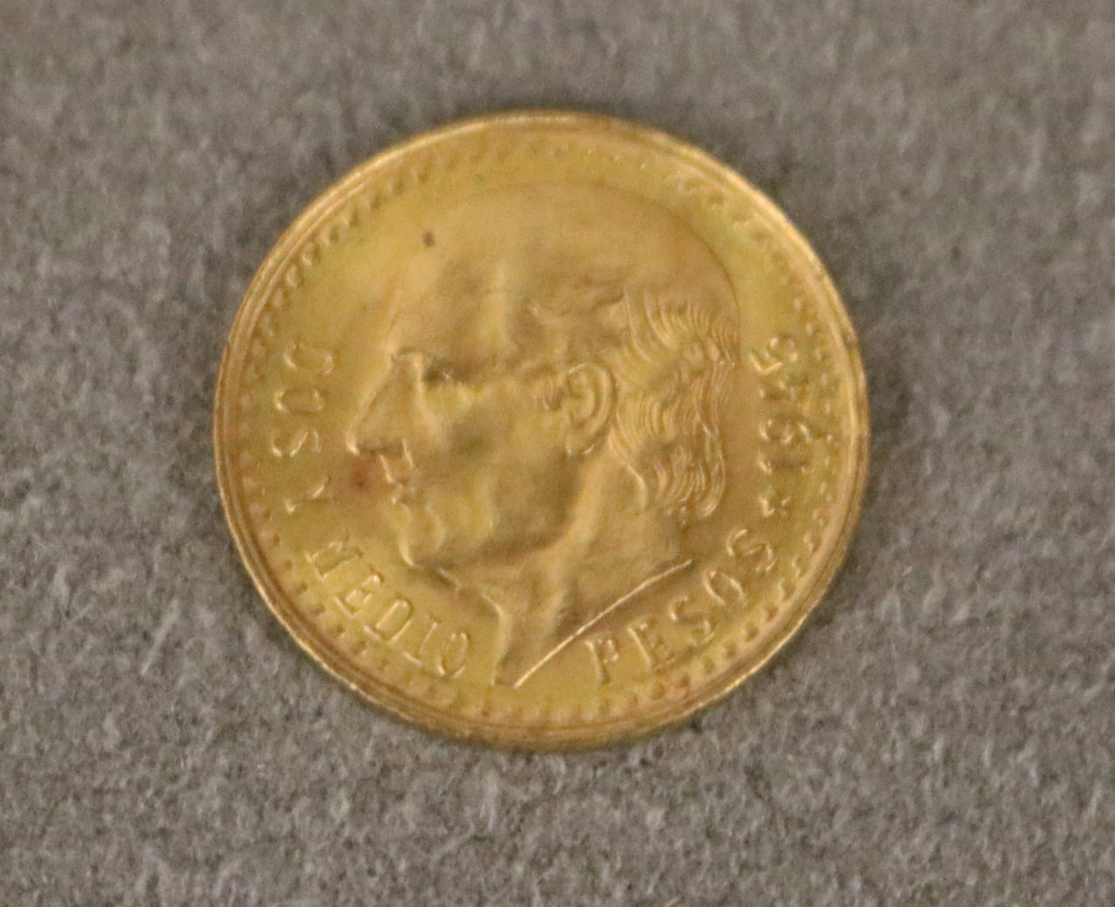 MEXICAN TWO-AND-ONE-HALF PESOS GOLD COIN, 1945 (1 of 3)