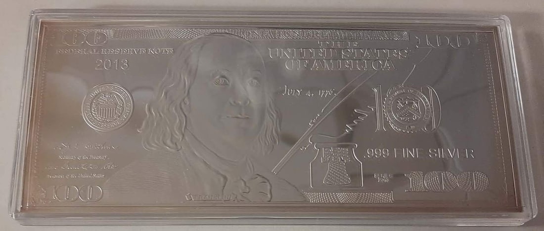 SILVER (999-FINE) PROOF NOVELTY U.S. 100-DOLLAR NOTE Issued 2013, Limited Edition no. 6099/9,999 - .: SILVER (999-FINE) PROOF NOVELTY U.S. 100-DOLLAR NOTE Issued 2013, Limited Edition no. 6099/9,999 One ounce. In presentation case
