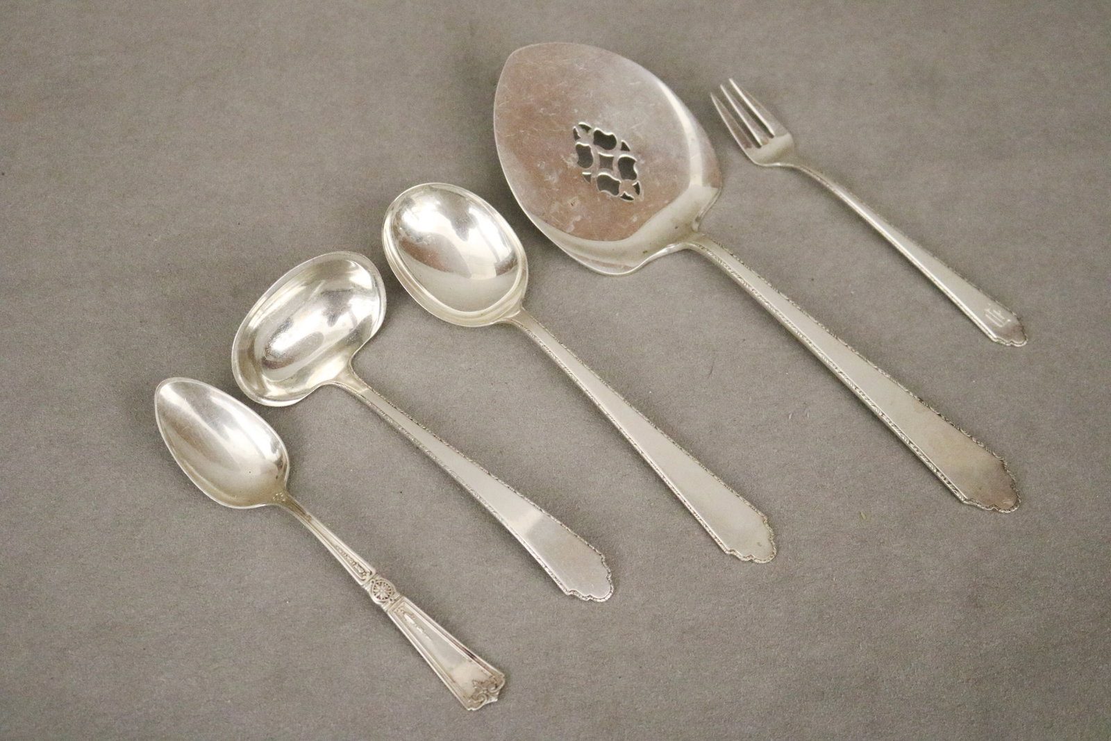 TWO PARTIAL SERVICES STERLING SILVER FLATWARE - Wt. 32.2 troy oz.. (1 of 4)