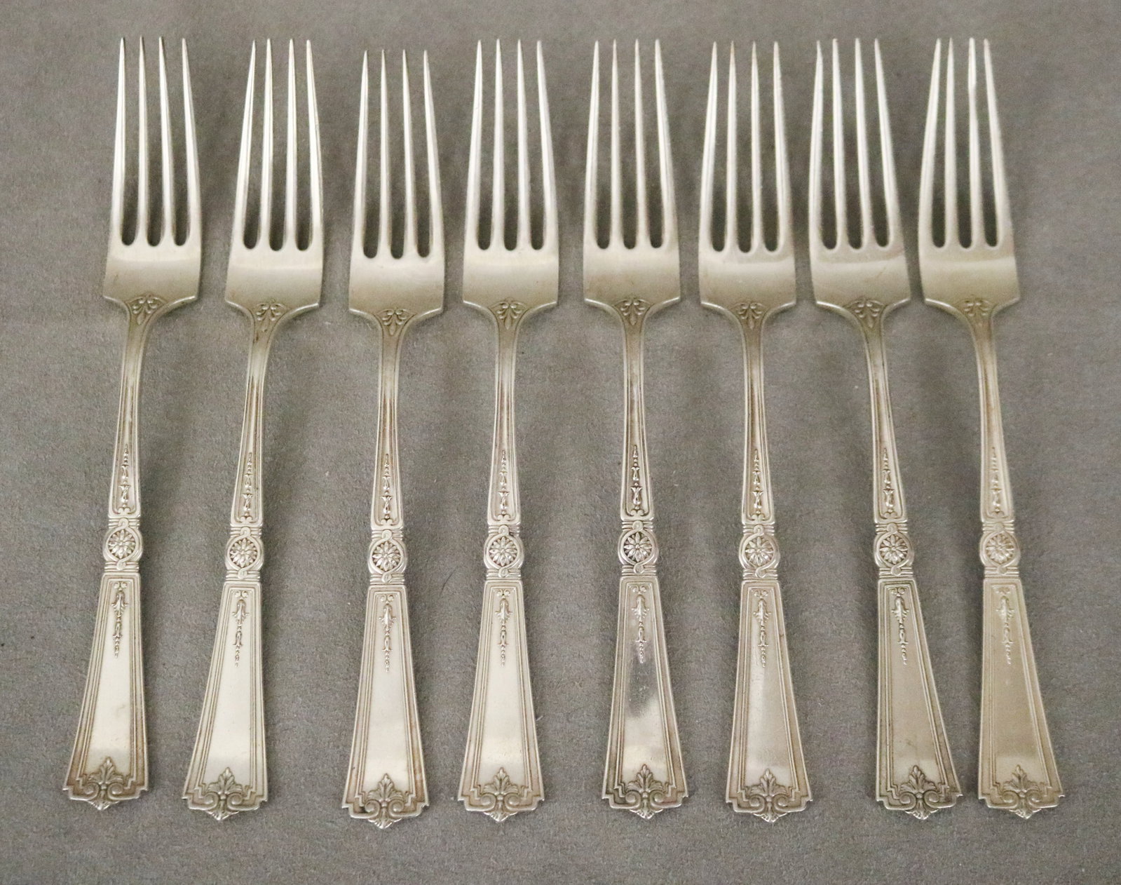TWO PARTIAL SERVICES STERLING SILVER FLATWARE - Wt. 32.2 troy oz.. - 4
