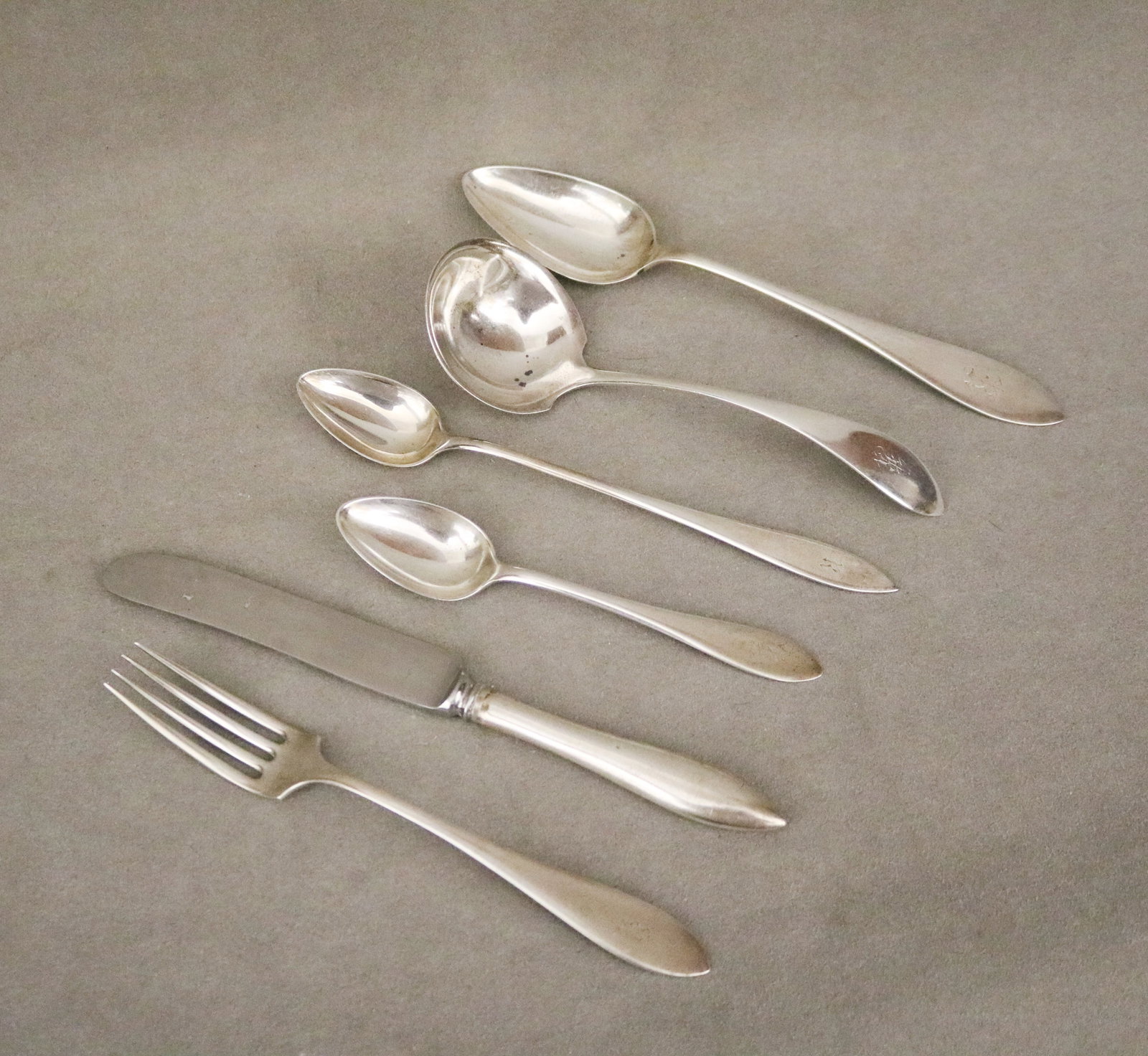 118-PIECE SERVICE TOWLE CO. "LAFAYETTE" PATTERN STERLING SILVER FLATWARE - Wt.: 120 troy oz., (1 of 7)