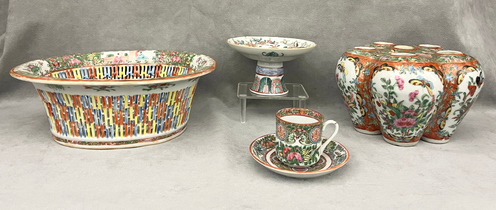 SIX PIECES CHINESE ROSE MEDALLION AND OTHER PORCELAIN TABLEWARE - . (1 of 20)