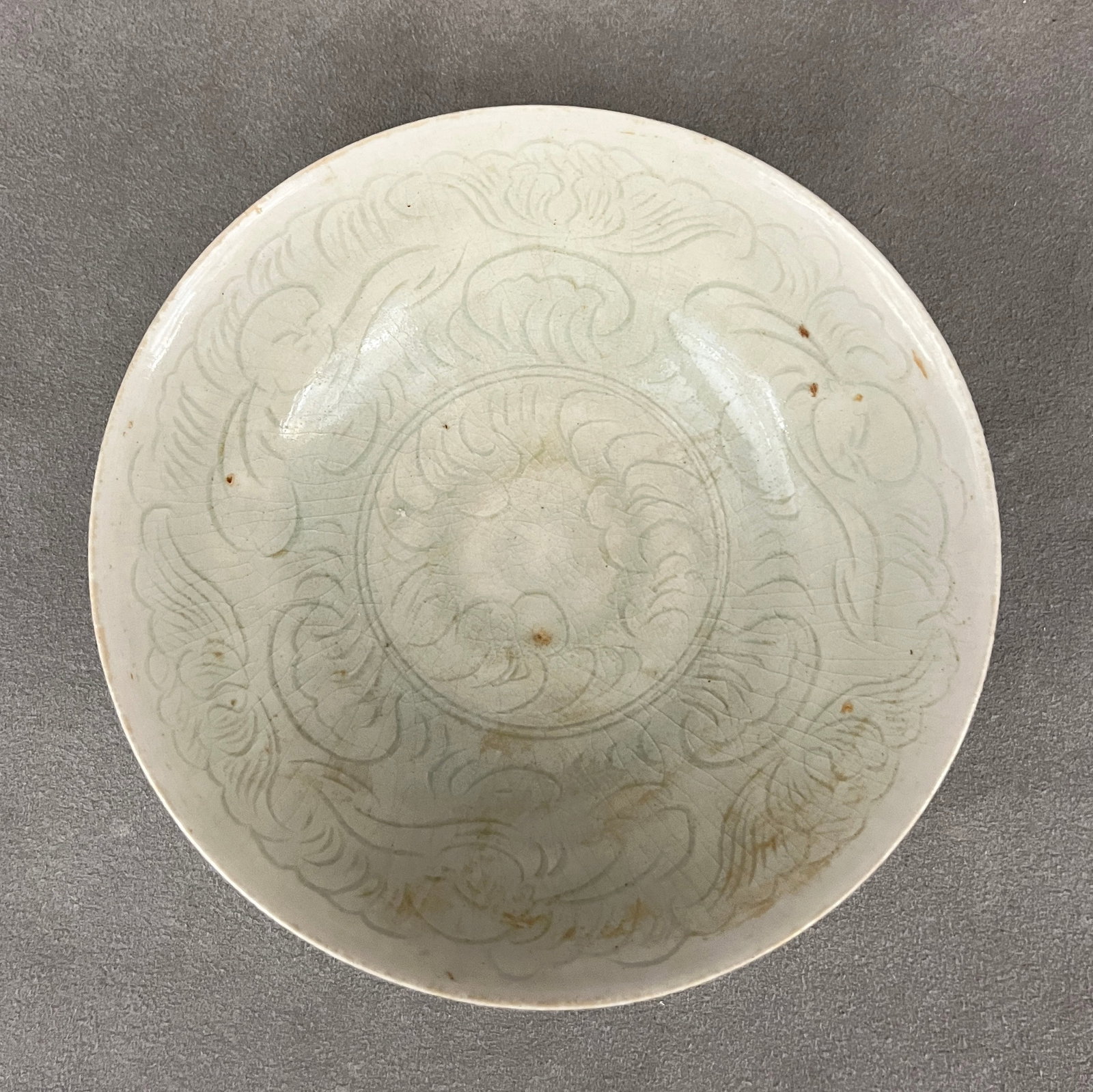 EARLY CHINESE PROVINCIALGRAY-CELADON GLAZED CERAMIC BOWL WITH INCISED DECORATION - D: 5 1/2 in.. (1 of 4)