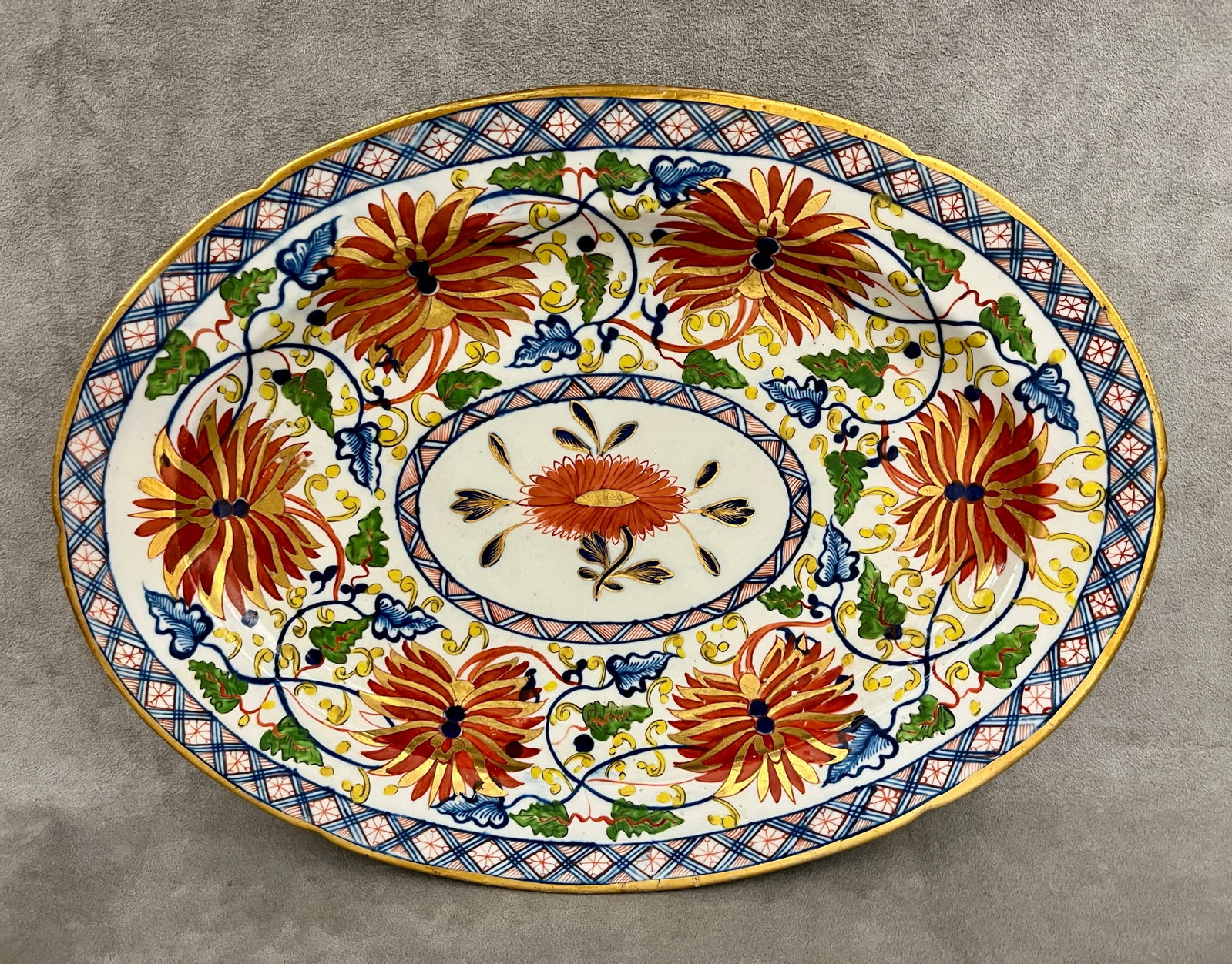 JAPANESE PORCELAIN OVAL PLATTER WITH BORDER OF RED POPPIES AND BLUE ACCENTS - 15 1/4 in. x 11 1/8 (1 of 6)