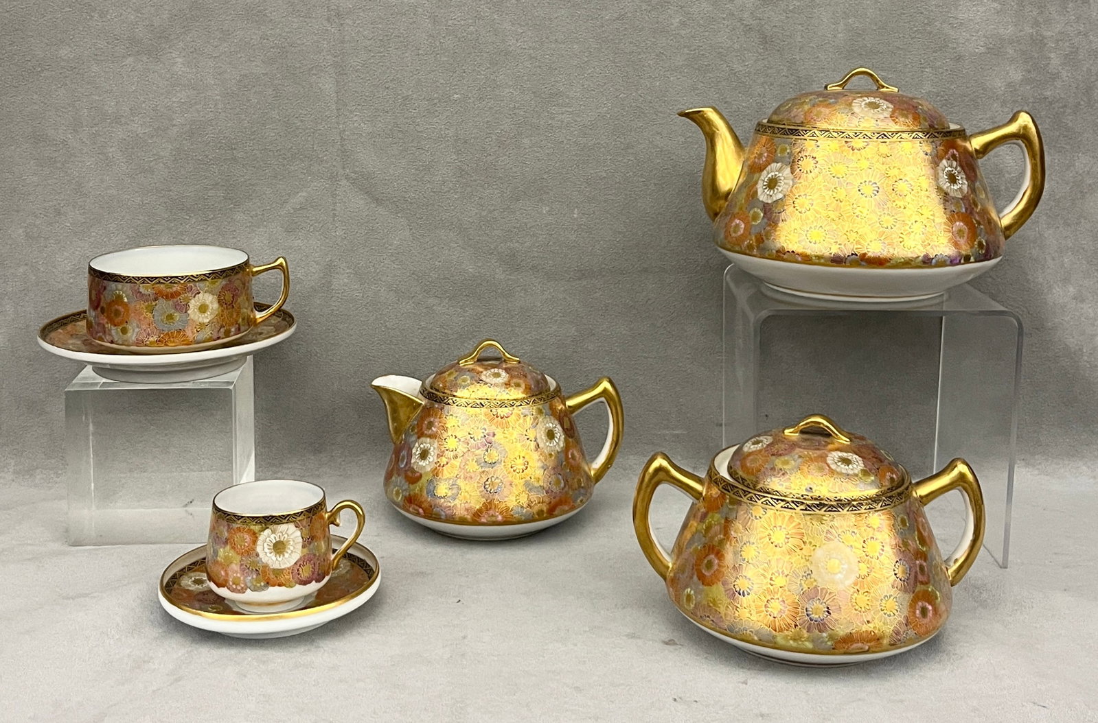 23-PIECE JAPANESE "THOUSAND FLOWERS" SATSUMA PORCELAIN TEASET: TEAPOT, CREAMER, SUGAR, 12 SAUCERS IN (1 of 20)