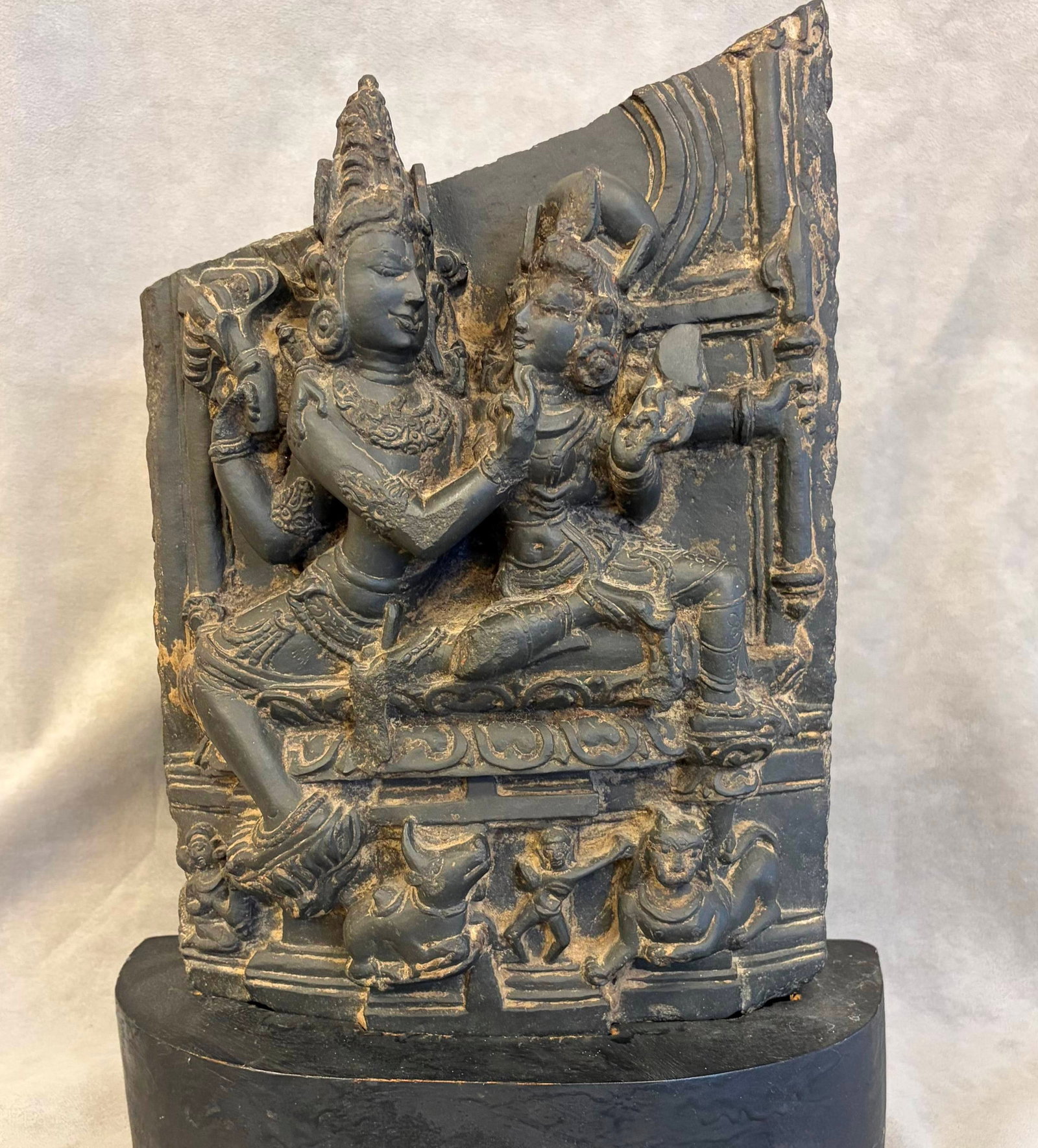 BLACK STONE STELE OF UMA MAHESVARA; NORTHEAST INDIA PALA PERIOD circa 11th century - Height: 16.25 (1 of 20)