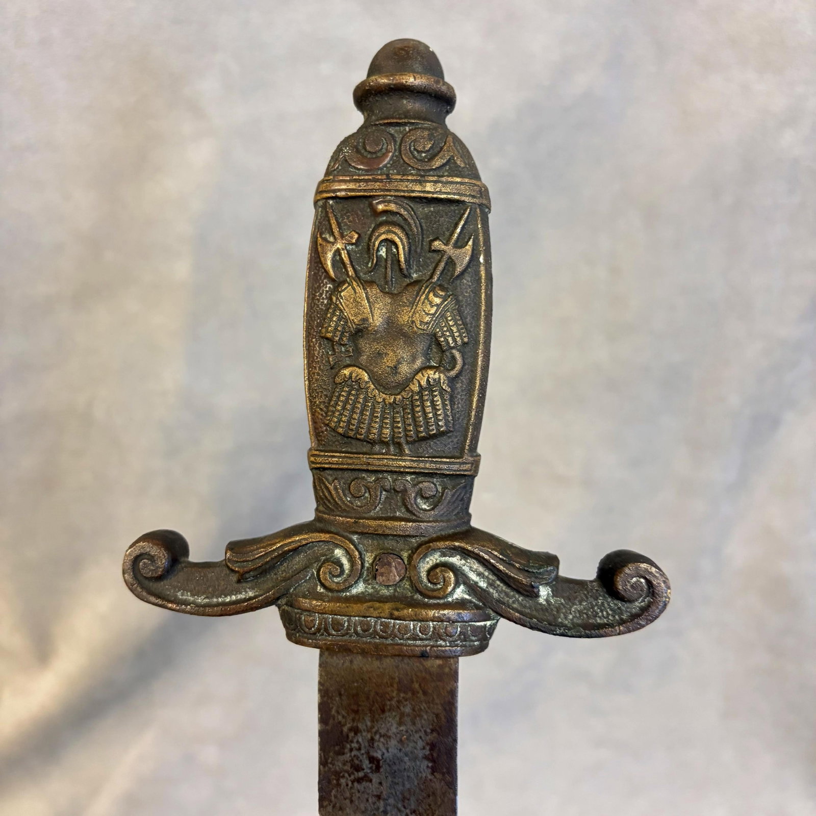 MASONIC FRATERNAL ARTILLERY SHORT SWORD circa 1890 - Length: 28 inches. (1 of 20)