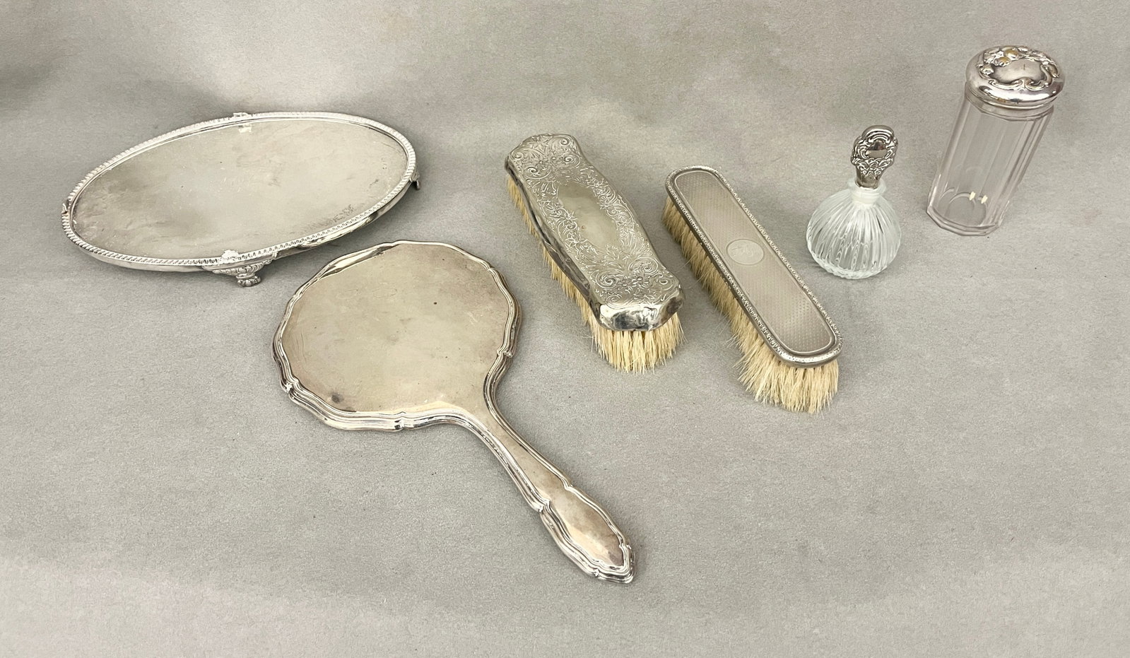 SIX ASSORTED SILVER AND SILVER-PLATED VANITY ITEMS - . (1 of 10)