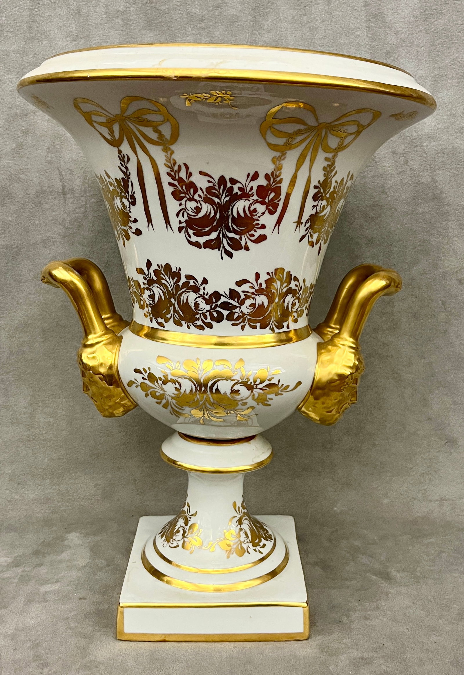 FRENCH WHITE PORCELAIN TWO-HANDLE URN WITH GILT ACCENTS - H: 14 1/2 in.. (1 of 6)