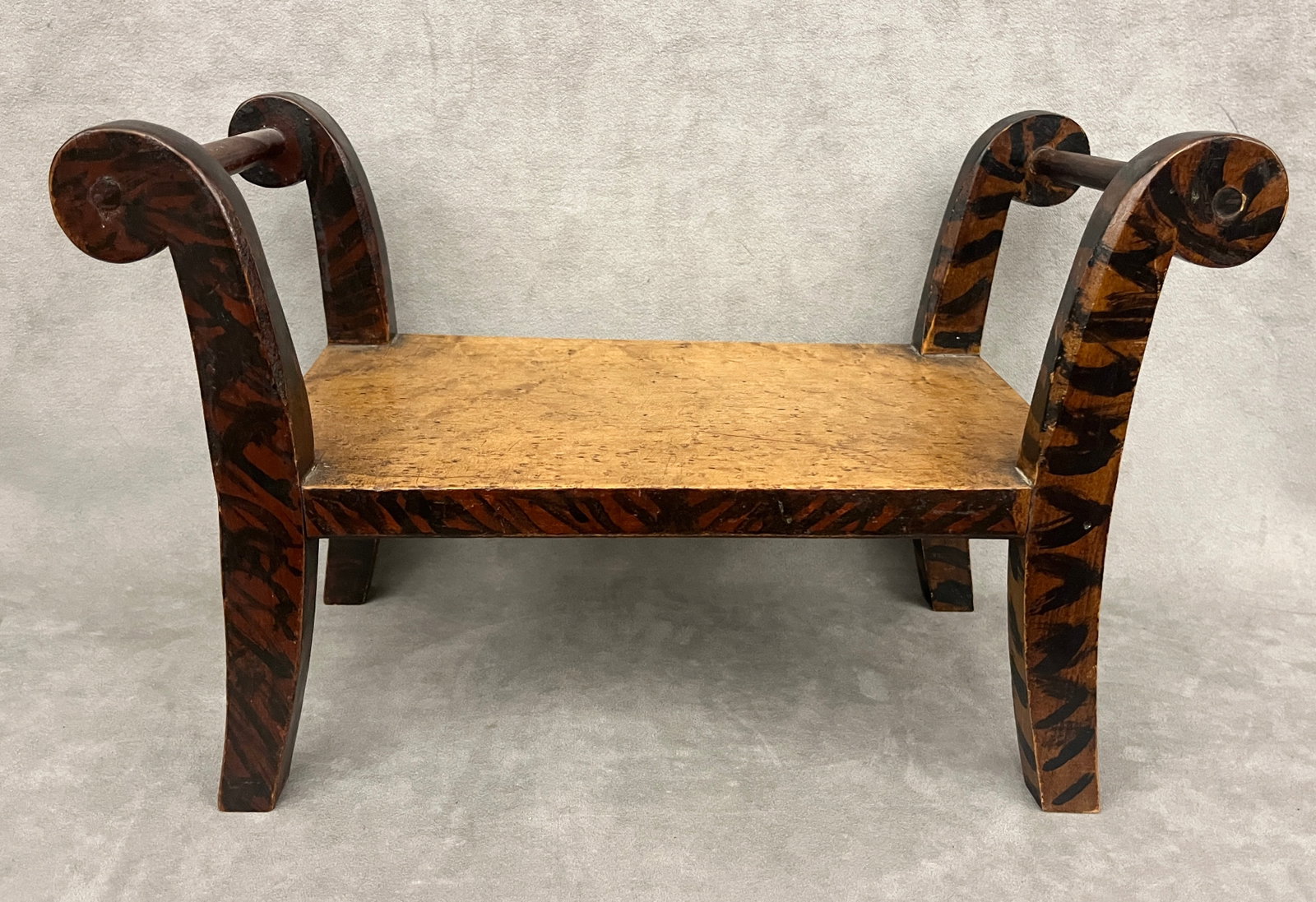 AMERICAN BIRD'S EYE MAPLE AND PAINT-DECORATED MINIATURE WINDOW BENCH early 19th century - H: 10 3/8 (1 of 6)