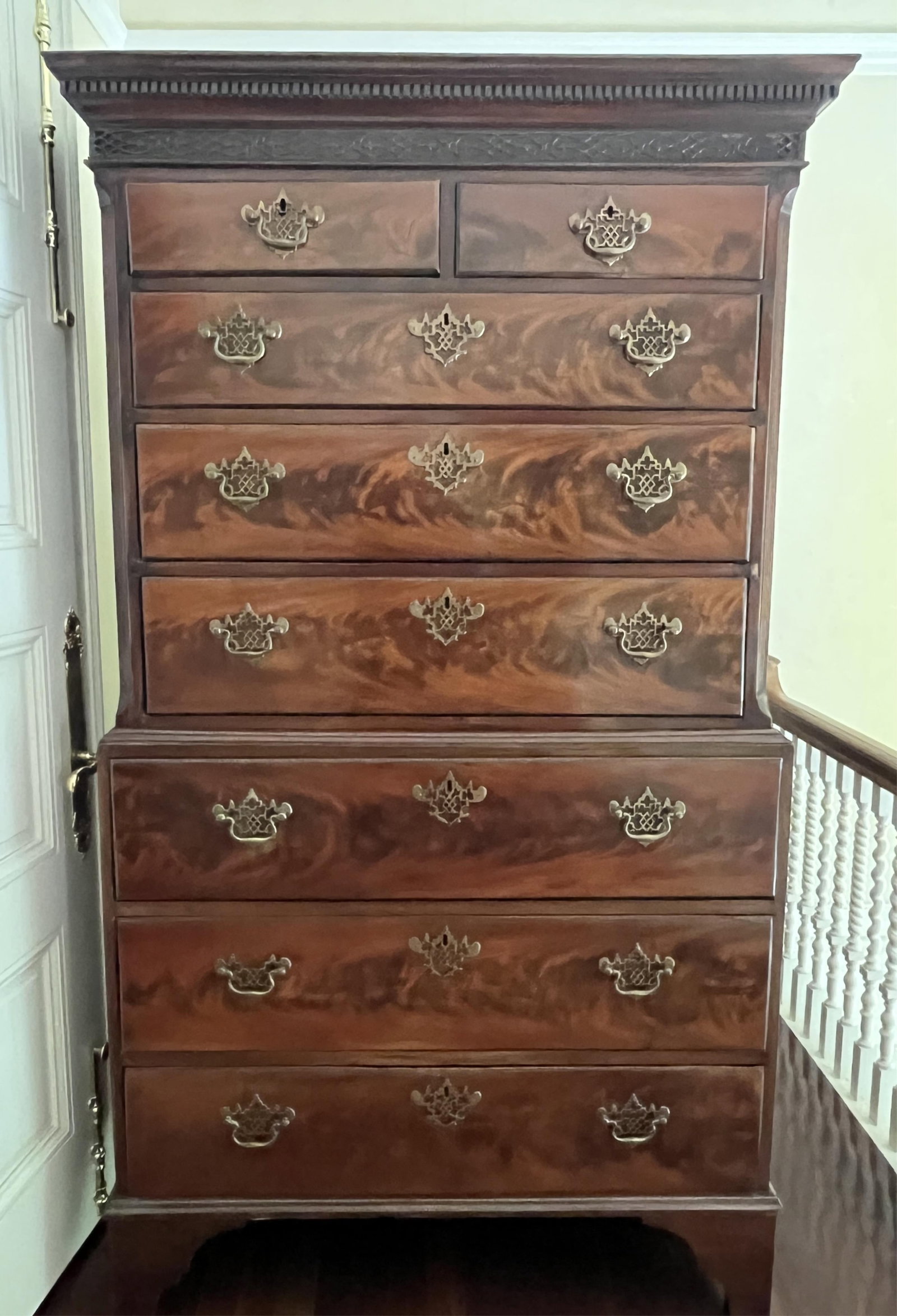 GEORGE III MAHOGANY CHEST-ON-CHEST - H: 77; W: 42; D: 21.: GEORGE III MAHOGANY CHEST-ON-CHEST In two parts. Flat molded cornice over dentiling above blind fretwork frieze; upper case has two aligned half-width drawers over three full-width drawers; lower case