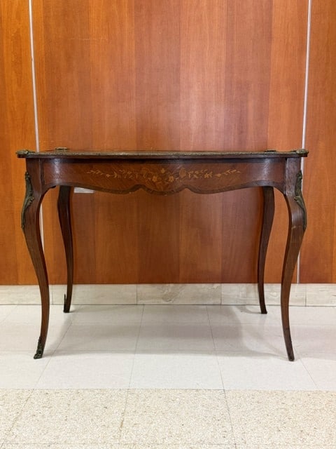 LOUIS XV STYLE FRENCH FLORAL MARQUETRY-INLAID HALL TABLE/ BUREAU PLAT 19th century - H: 29 3/4 in. (1 of 10)