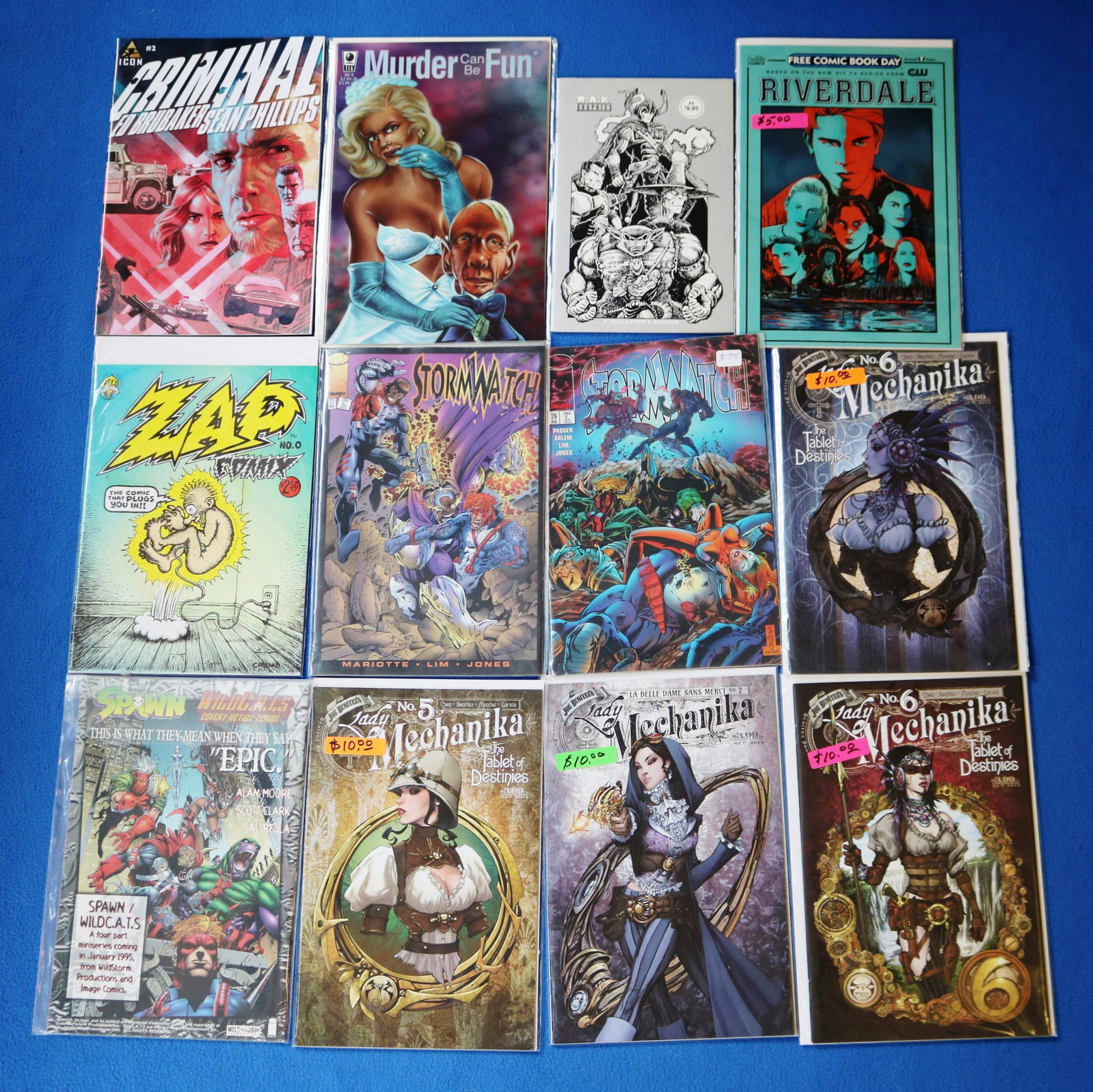 LARGE COLLECTION INDEPENDENT AND ALTERNATIVE COMIC BOOKS AND FANZINES - . (1 of 11)