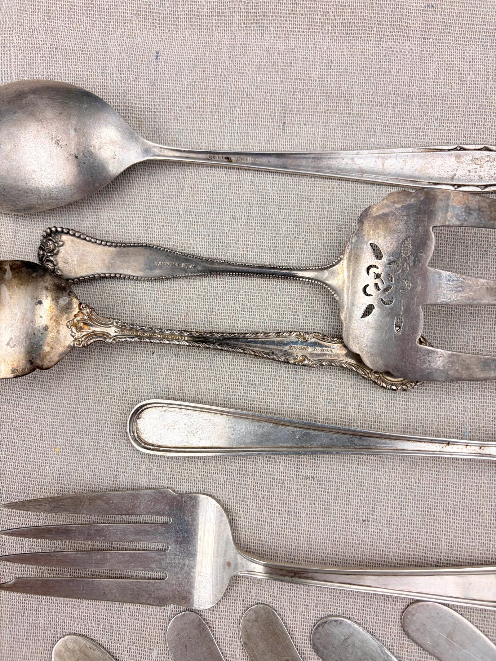 10 ASSORTED ITEMS STERLING SILVER FLATWARE - Wt. 16.2 troy oz.. - 11