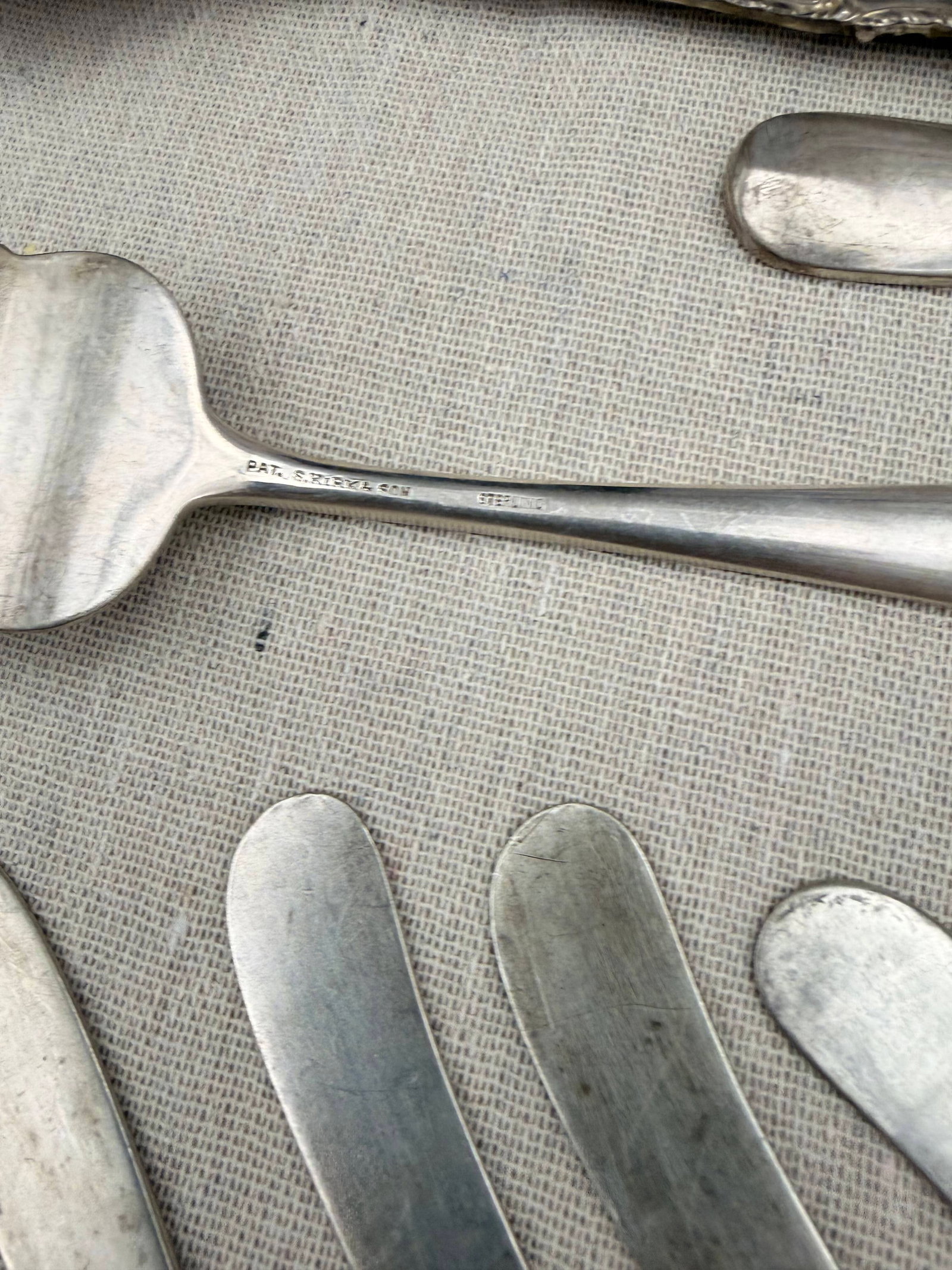 10 ASSORTED ITEMS STERLING SILVER FLATWARE - Wt. 16.2 troy oz.. - 15