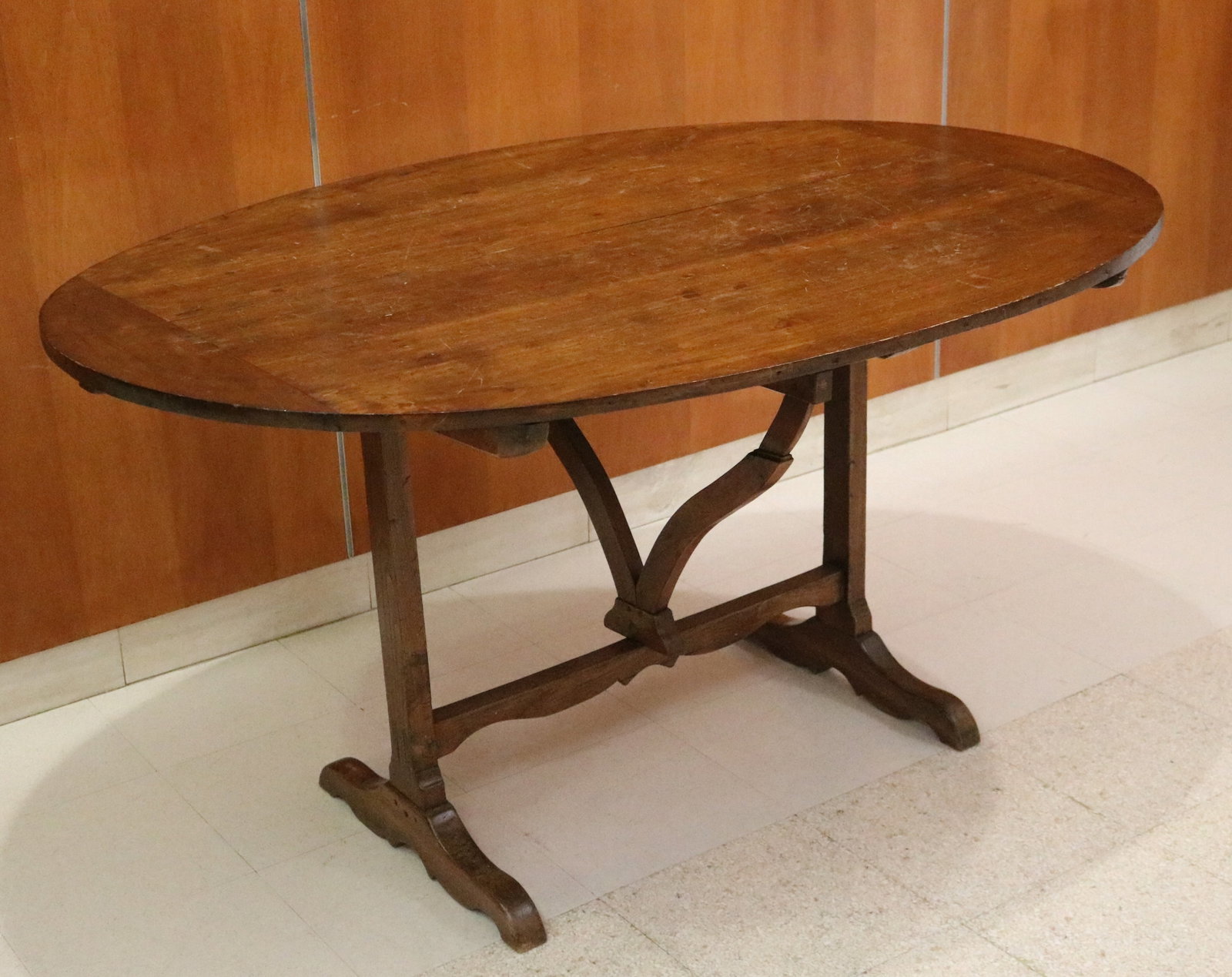 FRENCH PROVINCIAL OAK AND OTHER WOOD OVAL-TOP, TRESTLE-BASE TILT-TOP WINE TASTING TABLE 18th-19th (1 of 7)