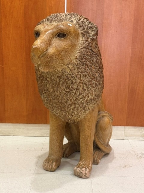 LARGE CARVED WOODEN FIGURE OF SEATED LION - H: 32 in. L: 32 in.. (1 of 5)