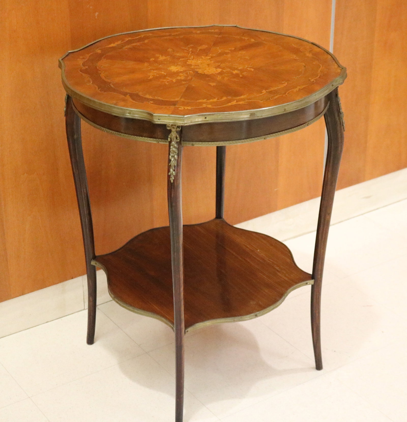 FRENCH FLORAL MARQUETRY INLAID FRUITWOOD GUERIDON WITH SHAPED CIRCULAR TOP AND MEDIAL SHELF - H: 27 (1 of 4)