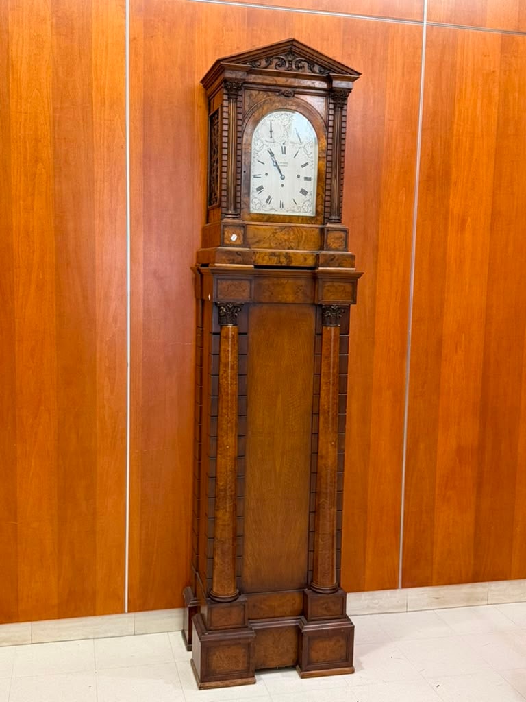 ENGLISH BURL WALNUT ARCHITECTURAL CLOCK ON COORDINATING SEPARATE PEDESTAL BASE circa 1860 - H: 60 (1 of 10)