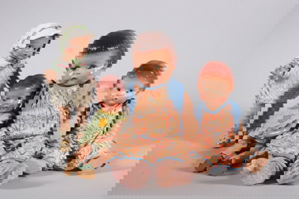 THREE COMPOSITION EFFANBEE PATSY DOLLS. - First, 2: THREE COMPOSITION EFFANBEE PATSY DOLLS. First, marked, EFFANBEE/PATSY-ANN/(c)/Pat. 1283558; second, marked EFFanBEE/PATSY/PAT. PEND/DOLL; third, marked EFFANBEE/PATSY JR/DOLL; together with compositio