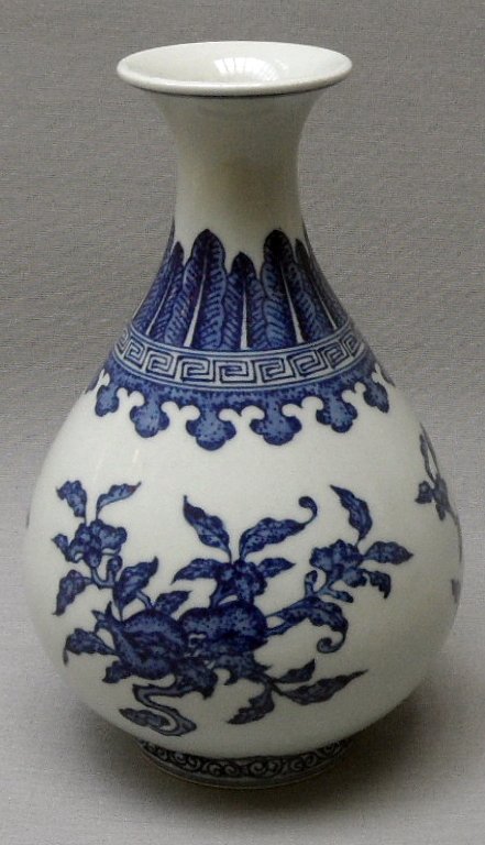 A Possibly C18th Chinese Canton Blue And White Vase