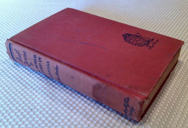 PAUL REVERE AND THE WORLD HE LIVED IN - Forbes: PAUL REVERE AND THE WORLD HE LIVED IN by Esther Forbes, 1942, 1st ed, Houghton Mifflin Co, Boston. HC no DJ. Frontispiece is photo of portrait painted by John Singleton Copley painted ca 1765. Red clo