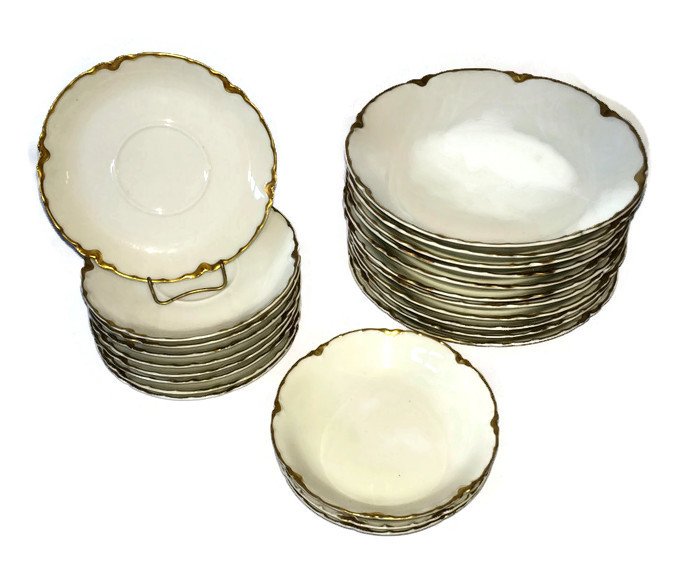 Haviland Limoges Dinnerware 23pc (1 of 2)