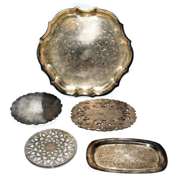 Lot/5 Vintage Silverplate Items - Rogers, Wallace: Lot of 5 silverplated items including 13" Chippendale serving platter by International Silver, small serving tray by Wm Rogers, 3 serving trivets by F. B. Rogers, Wallace and third unmarked.
