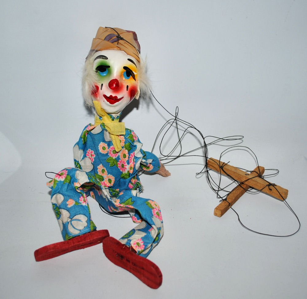 Vintage Clown Marionette (1 of 4)