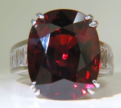 24.45CT NATURAL SPESSARTITE GARNET DIAMOND RING CLASSIC: 22.75ct. Natural Spessartite Garnet Ring 18.0mm X 14.3mm = Huge! Transparent & Clean clarity. Vibrant deep red tone. Fully faceted Oval brilliant Side Round, baguette full cut diamonds: 1.70ct. G colo