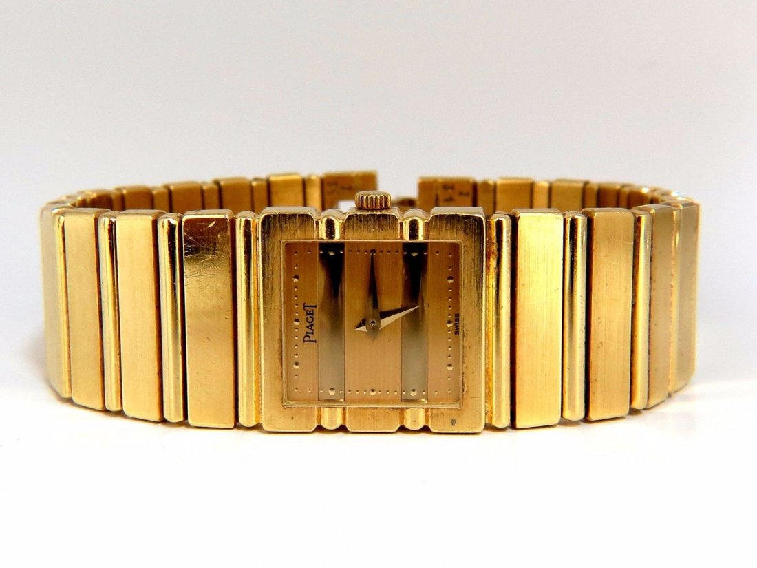 Piaget Polo 18K Gold Quartz Mens Watch 8131 C701 Swiss (1 of 10)