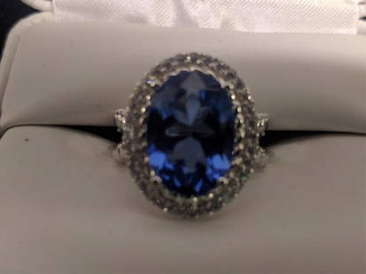 Harry Winston 5 Ct. Tanzanite dinner ring: Harry Winston 5 Ct. Tanzanite dinner ring size 7