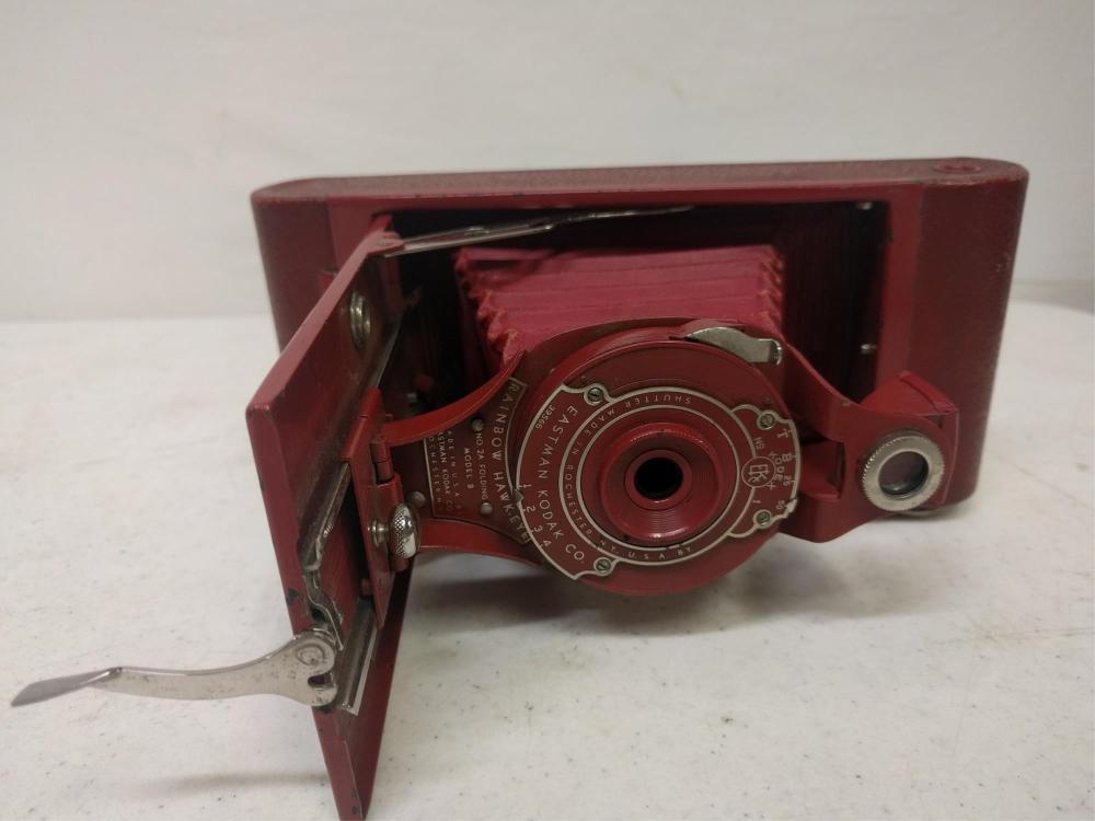 Vintage Eastman Kodak Folding Camera (1 of 2)