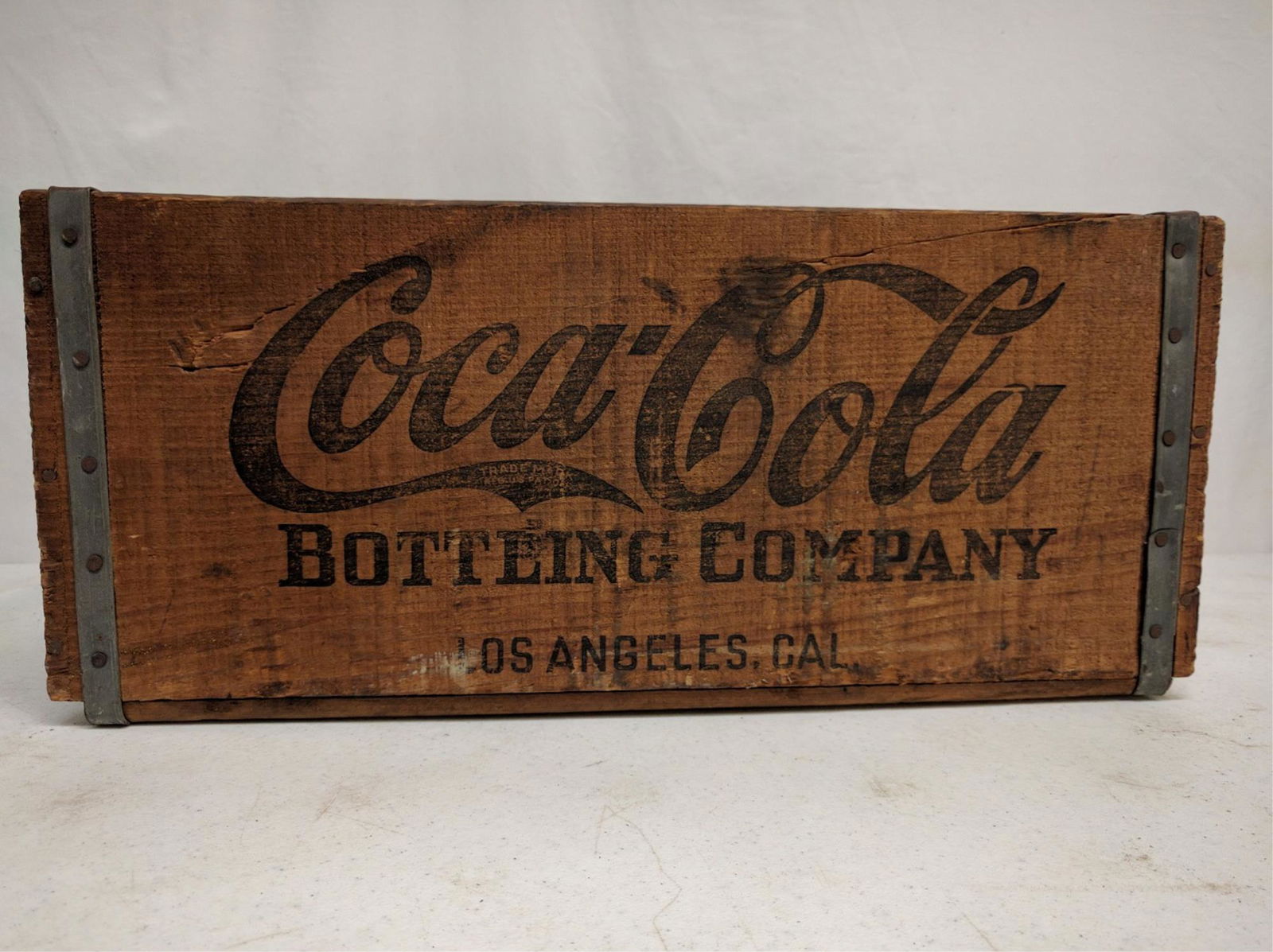 Coca Cola Bottling Co., Los Angeles, Calif.: Coca Cola Bottling Co., Los Angeles, Calif. Display Crate good condition early 1940's Black Letters good condition 19 1/4" W x 8 1/2" T x 12" D