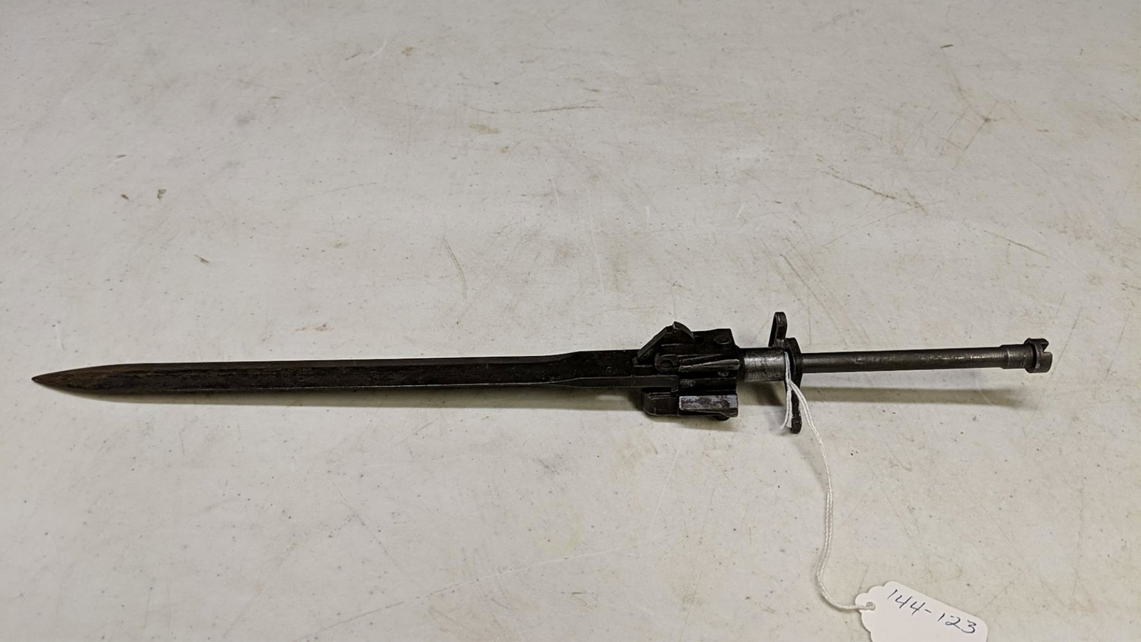 Czechoslovakia folding bayonet: 11 1/2" L 16" L overall