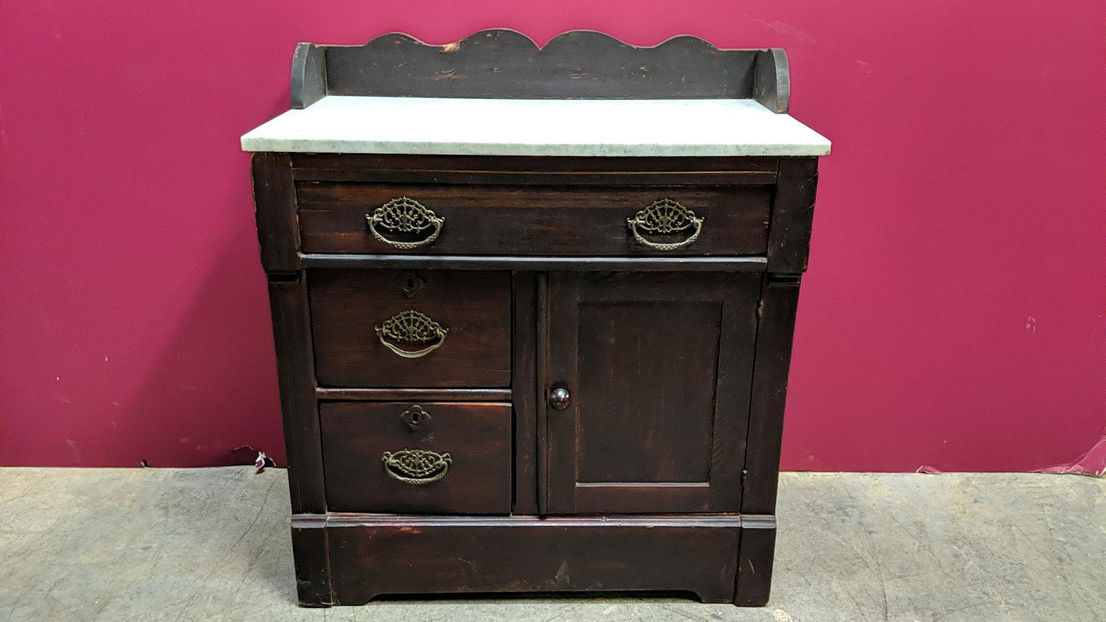 Victorian Eastlake marble top Wash Stand: mahogany with porcelain castors used condition 3 drawers and 1 door 30" W x 16" d x 35 " t