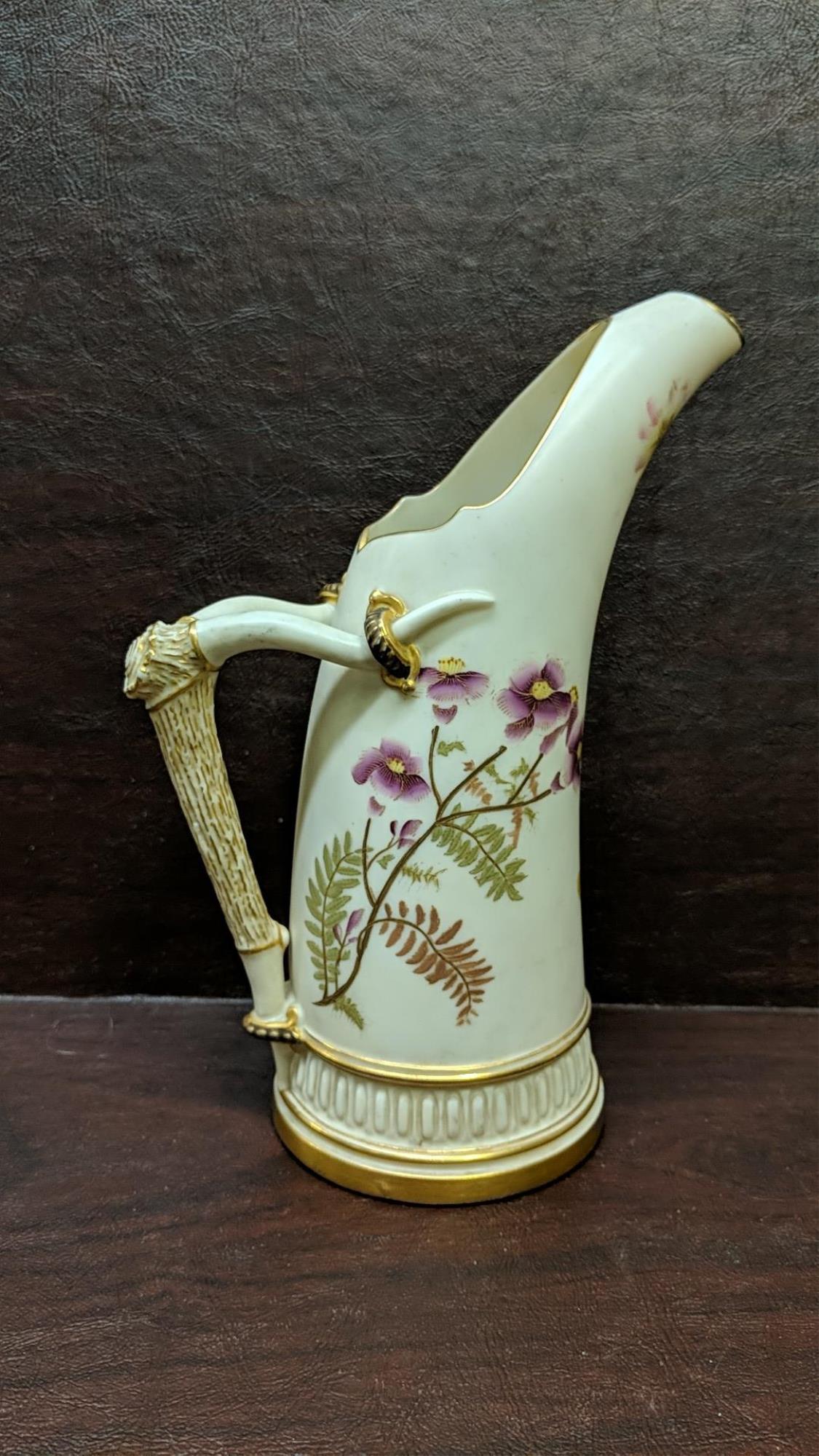 Royal Worcester Jug: marked #1116 circa 1887 good condition