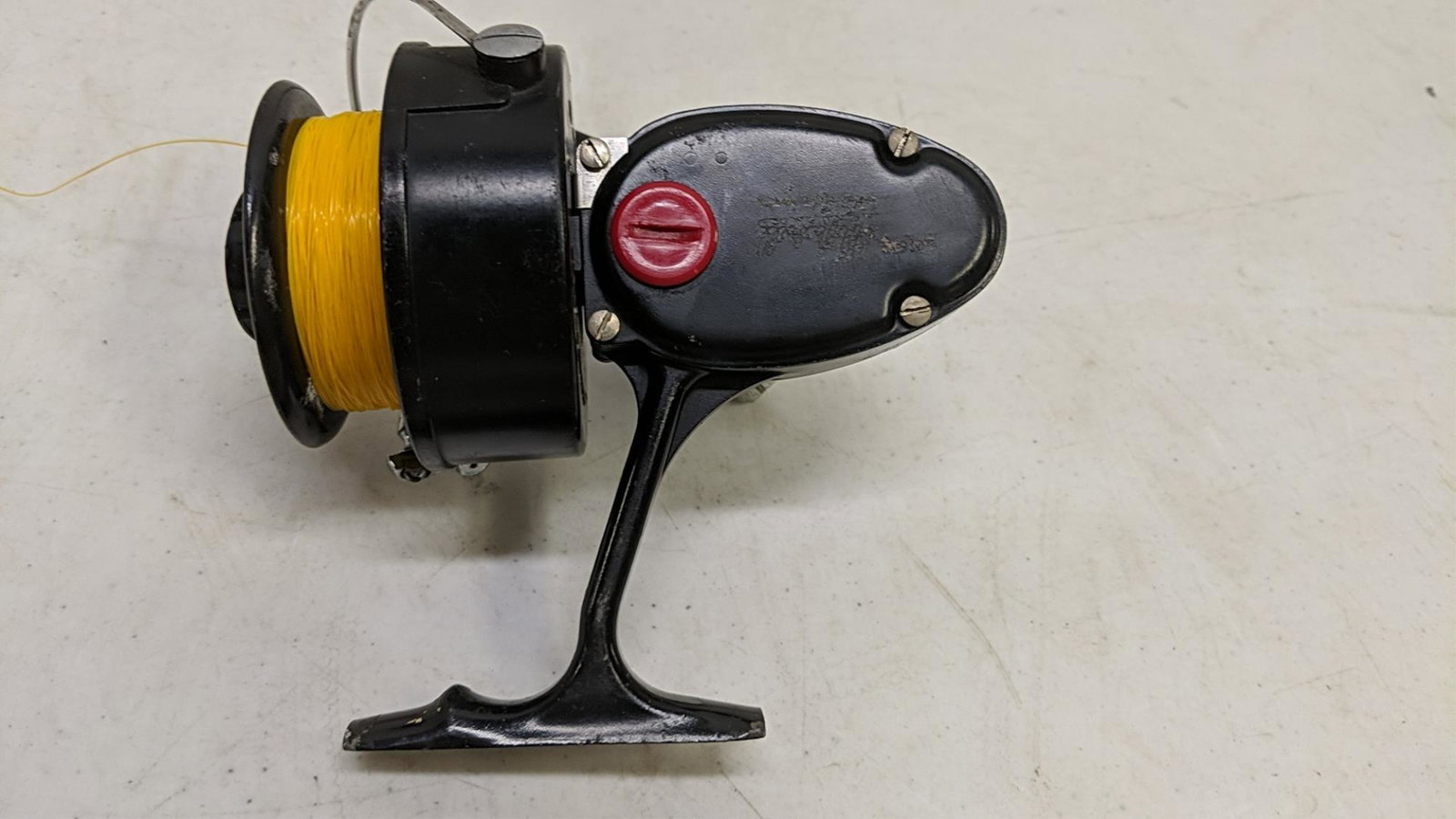 Vintage 1960 Garcia Mitchell # 302 spinning reel: Salt Water used conditioin