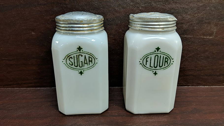 Vintage Kitchenware Sugar & Flour Shakers