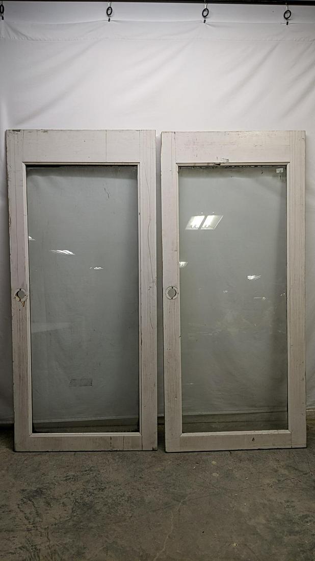 2 White glass insert wooden doors (1 of 1)