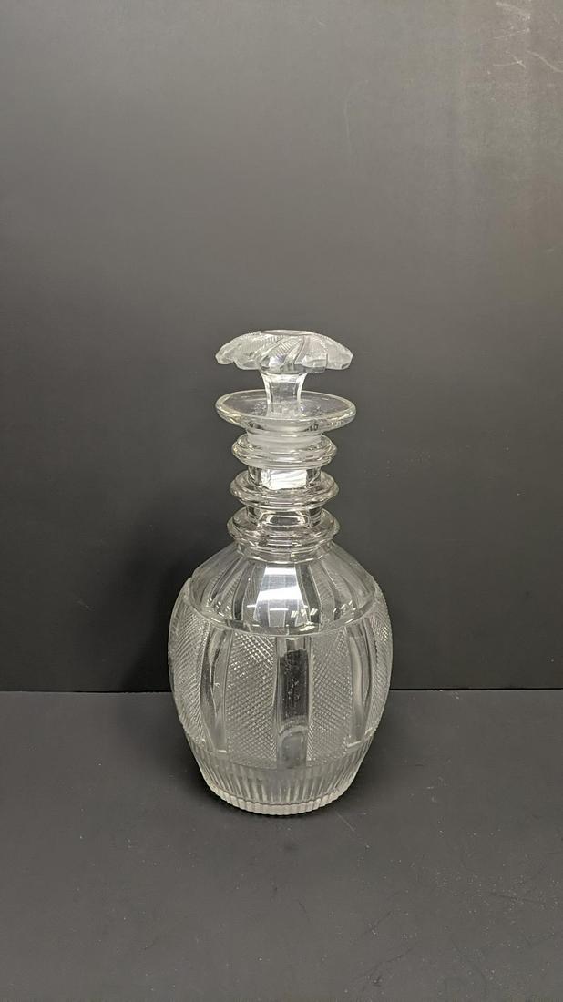Antique 1800's Georgian crystal cut decanter: original stopper which has some damage decanter is in good condition 9 1/4" tall including stopper