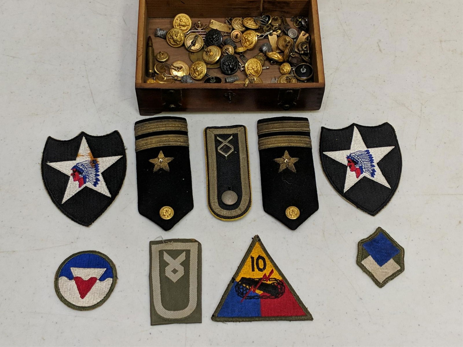 small wood box with military buttons and patches (1 of 4)