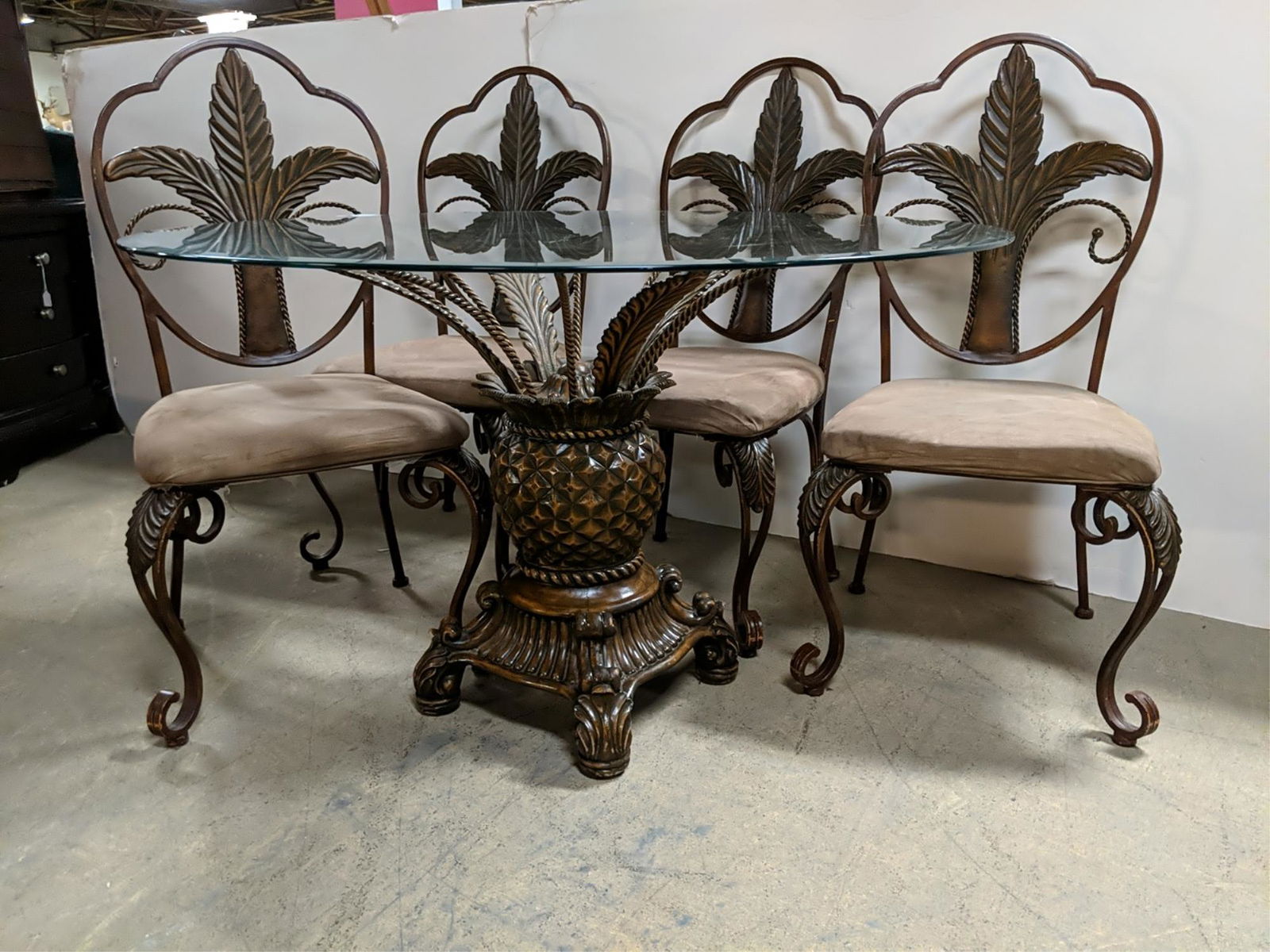 Pineapple dining set hotsell