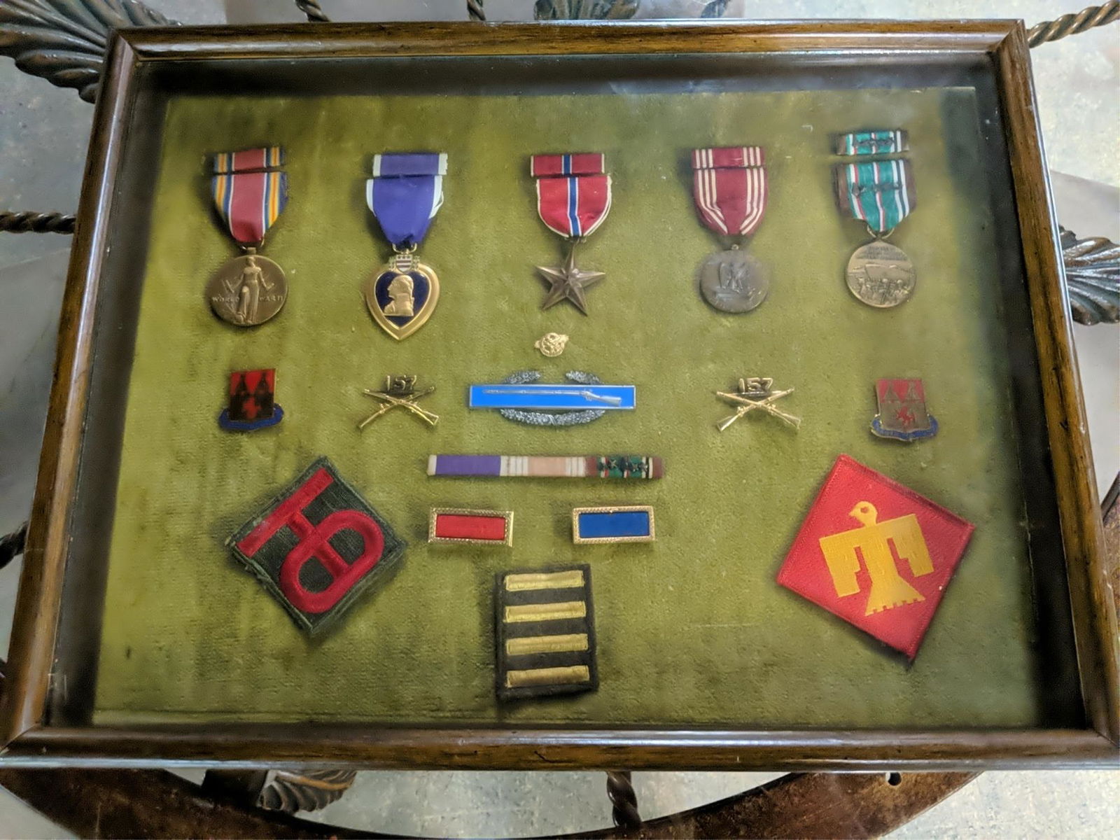 16 WW II military Medals, Patches and Pins (1 of 5)