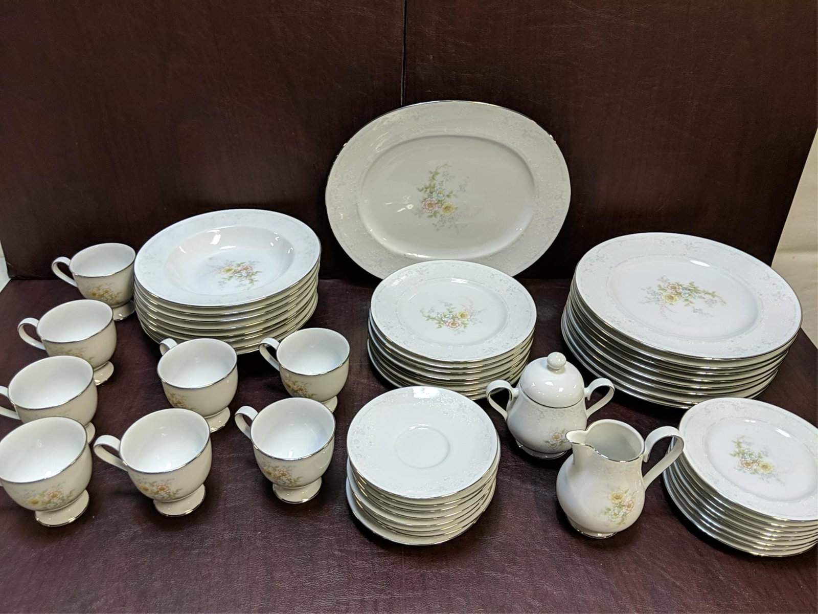 Noritake Ireland 51pcs.: Anticipation service for 8