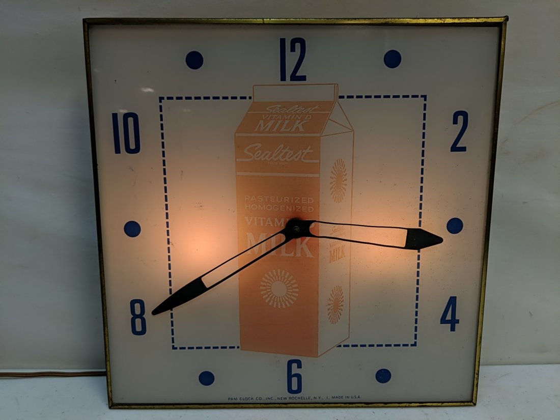 Vintage Sealtest Clock (1 of 3)