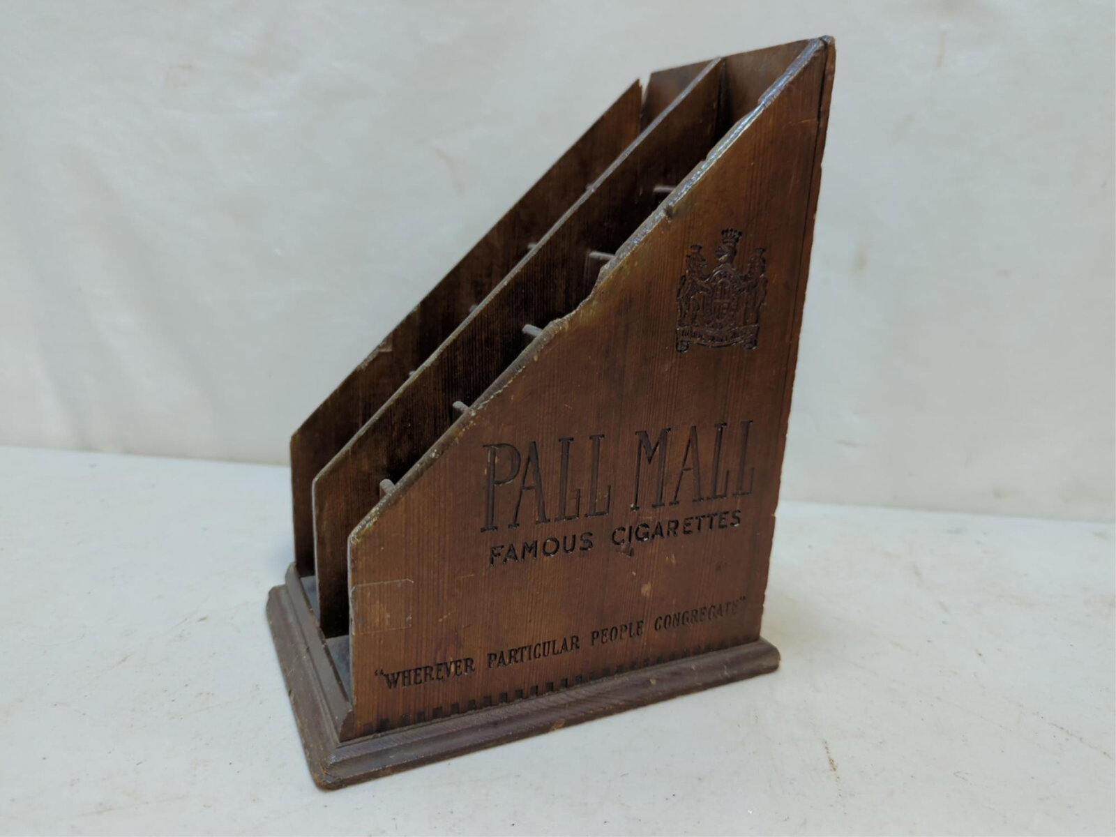 Pall Mall/Tareyton Sample Cigarette Display (1 of 2)
