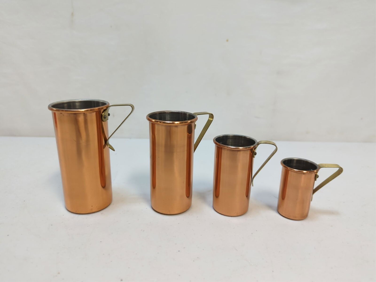 Set of 4 copper measuring cups (1 of 1)